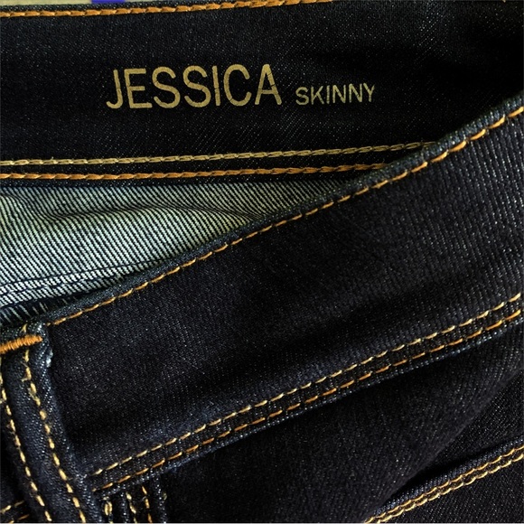 DL1961 Jessica Jeans 29 Mid Rise Dark Wash Skinny 4 Way Stretch - Picture 11 of 12